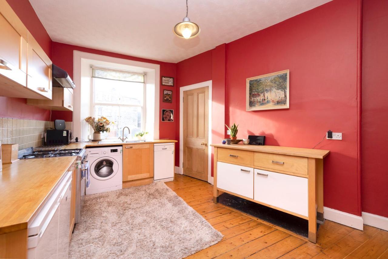 Joivy Old Town 1-Bed Apartment With Stunning Views Édimbourg Extérieur photo